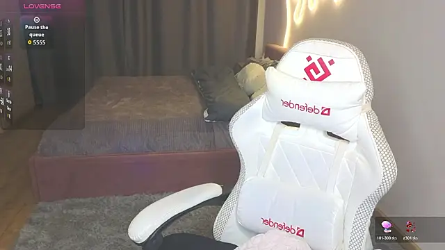 MargaretSweet1 online show from March 2026 03:32:01 AM