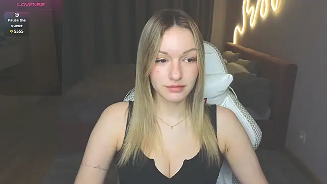 MargaretSweet1 online show from February 2026 03:26:01 AM