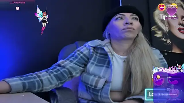 viktoria davis  online show from December 2025 12:15:01 AM