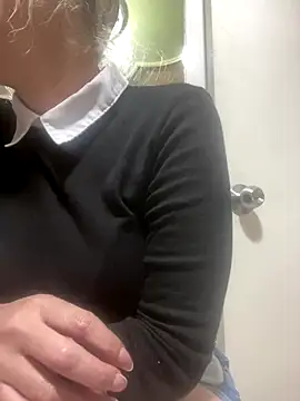 viktoria davis  online show from January 2026 10:38:02 PM