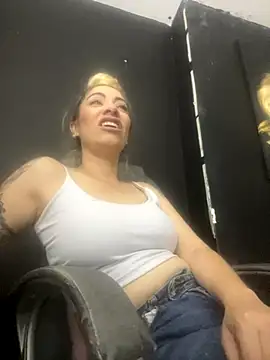 viktoria davis  online show from September 2025 11:48:01 PM
