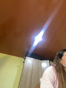 zoe storm online show from April 2026 01:42:02 AM