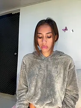 zoe storm online show from October 2025 11:57:02 PM