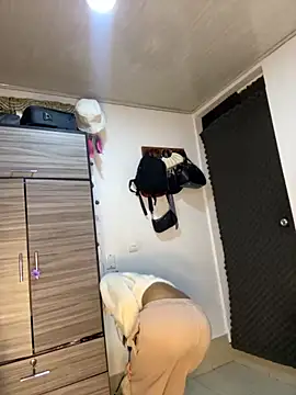 zoe storm online show from October 2025 11:38:02 PM