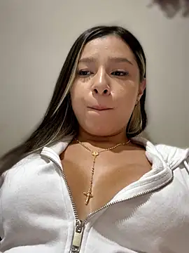  Amber Brown online show from April 2026 06:59:01 AM