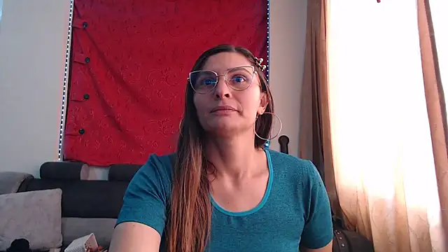sachaclinford online show from September 2025 06:09:01 PM