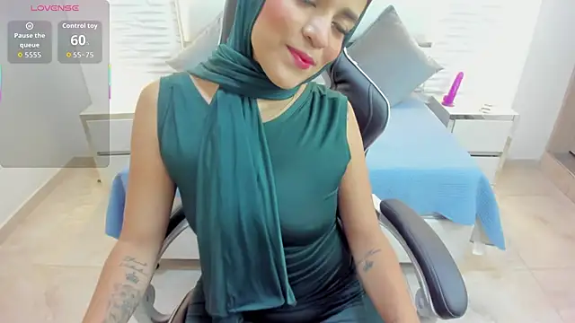 Zulema hamdi online show from October 2025 11:56:01 AM