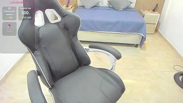 Zulema hamdi online show from January 2026 12:20:01 PM