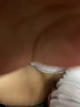 Snapshot of tania_23 chatting on March 2025 01:37:01 AM tania 23 online show from March 2025 01:37:01 AM