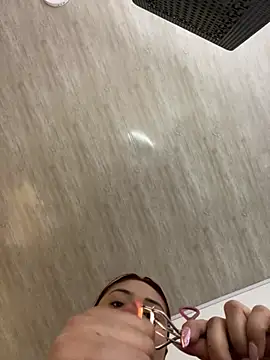 Snapshot of tania_23 chatting on February 2025 07:46:01 PM tania 23 online show from February 2025 07:46:01 PM