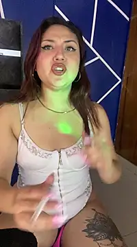 Snapshot of tania_23 chatting on February 2025 04:54:01 AM tania 23 online show from February 2025 04:54:01 AM