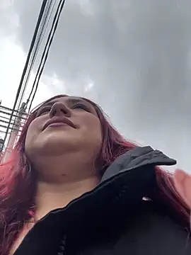 Snapshot of tania_23 chatting on March 2025 07:10:02 PM tania 23 online show from March 2025 07:10:02 PM