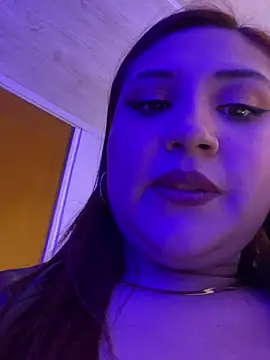 Snapshot of tania_23 chatting on March 2025 10:50:01 PM tania 23 online show from March 2025 10:50:01 PM