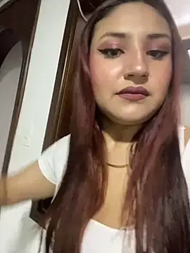 Snapshot of tania_23 chatting on February 2025 08:52:02 PM tania 23 online show from February 2025 08:52:02 PM