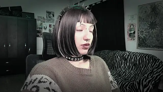 roxy toxic online show from June 2026 12:48:02 AM