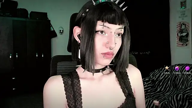 roxy toxic online show from February 2026 12:32:02 AM