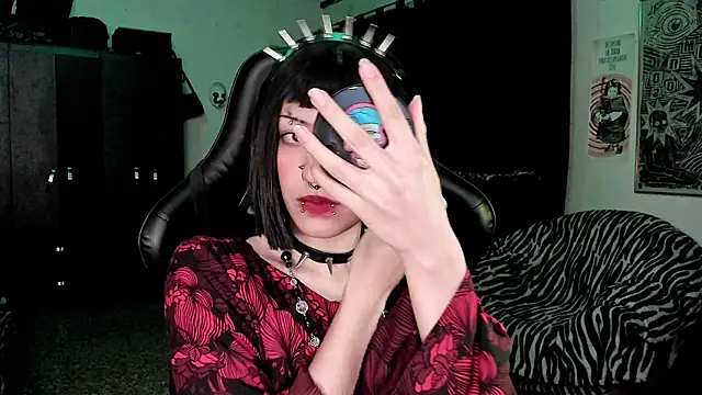 roxy toxic online show from February 2026 12:28:02 AM