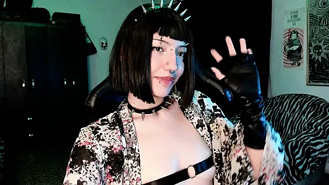 roxy toxic online show from February 2026 06:22:01 AM