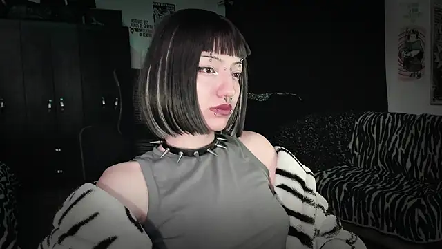 roxy toxic online show from May 2026 01:35:02 AM