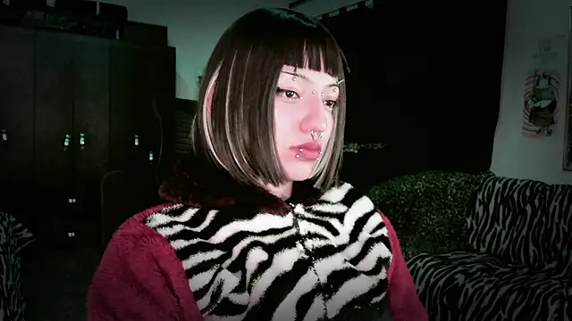 roxy toxic online show from May 2026 12:41:02 AM