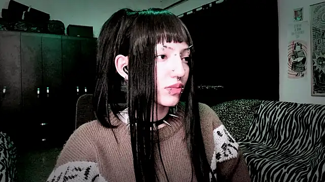 roxy toxic online show from March 2026 01:12:02 AM