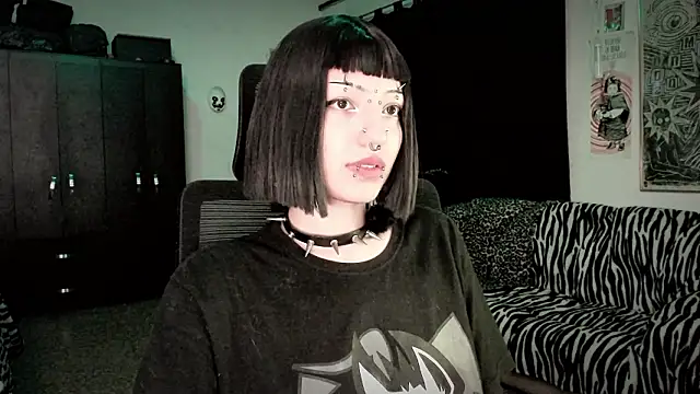 roxy toxic online show from February 2026 12:55:02 AM