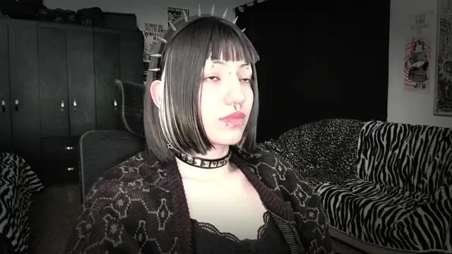 roxy toxic online show from July 2026 12:33:01 AM