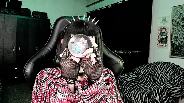 roxy toxic online show from February 2026 01:16:02 AM