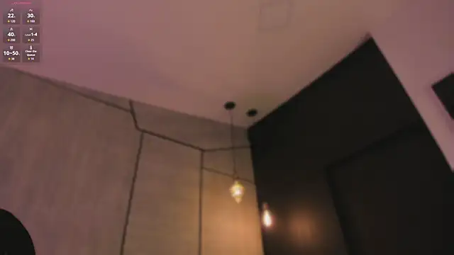 DannaJhonson1 online show from May 2026 07:32:02 PM