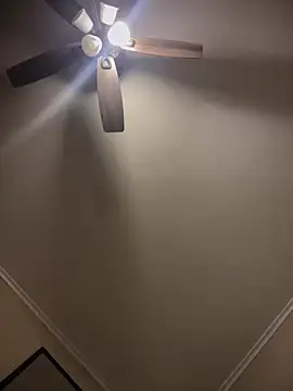 biggzee6 online show from October 2025 05:30:01 AM