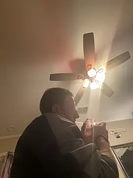 biggzee6 online show from February 2026 05:00:02 PM