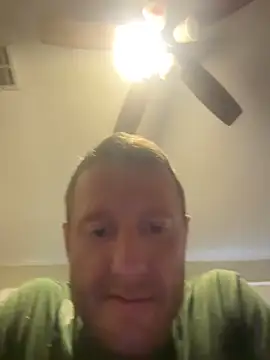 Snapshot of biggzee6 chatting on June 2026 04:51:02 PM biggzee6 online show from June 2026 04:51:02 PM