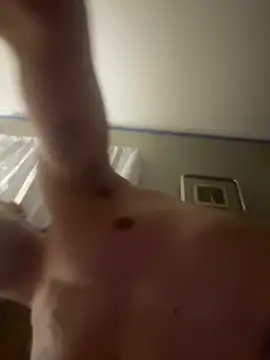 biggzee6 online show from April 2026 06:30:01 AM