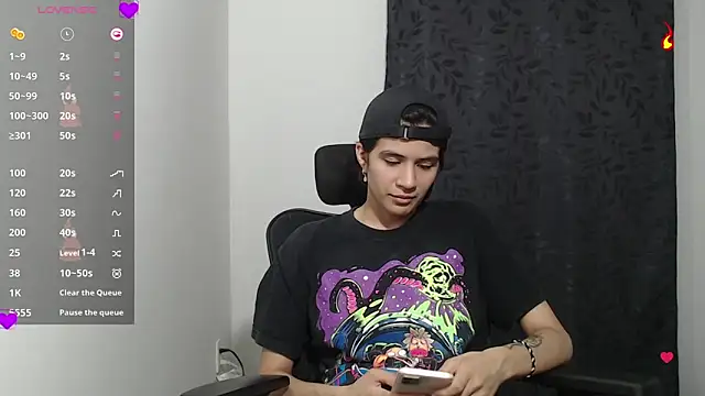 Snapshot of Dha_lia0 chatting on March 2025 03:14:02 AM Dha lia0 online show from March 2025 03:14:02 AM