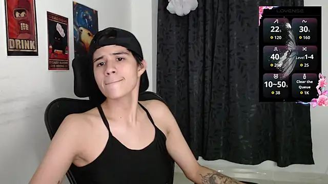 Snapshot of Dha_lia0 chatting on October 2025 01:17:01 AM Dha lia0 online show from October 2025 01:17:01 AM