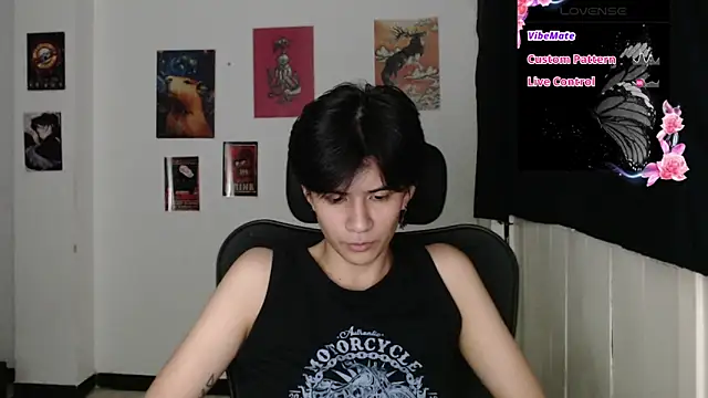 Snapshot of Dha_lia0 chatting on November 2025 04:28:01 AM Dha lia0 online show from November 2025 04:28:01 AM