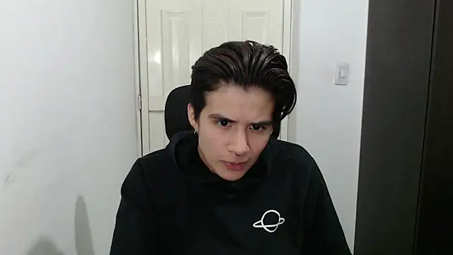 Snapshot of Dha_lia0 chatting on January 2025 07:25:02 AM Dha lia0 online show from January 2025 07:25:02 AM