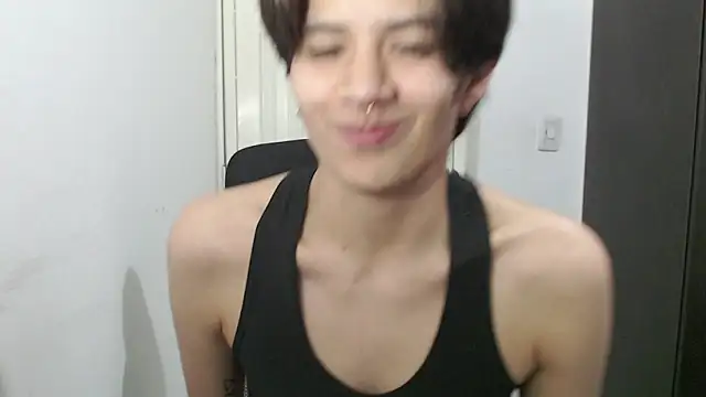 Snapshot of Dha_lia0 chatting on January 2025 03:09:02 AM Dha lia0 online show from January 2025 03:09:02 AM