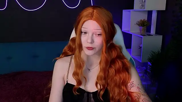 Snapshot of MiaWhisper chatting on January 2025 04:27:01 AM MiaWhisper online show from January 2025 04:27:01 AM