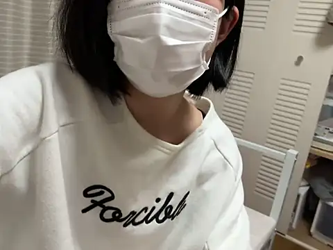 Snapshot of riri_riri_jp chatting on May 2026 09:59:02 AM riri riri jp online show from May 2026 09:59:02 AM