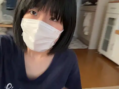 Snapshot of riri_riri_jp chatting on May 2026 06:50:02 AM riri riri jp online show from May 2026 06:50:02 AM