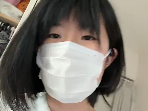Snapshot of riri_riri_jp chatting on June 2026 07:20:01 AM riri riri jp online show from June 2026 07:20:01 AM