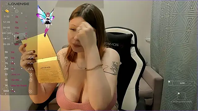 sophie mooreee online show from November 2025 04:29:02 PM