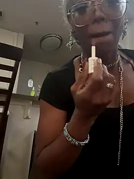 Snapshot of thegodstayce chatting on October 2025 02:45:02 AM thegodstayce online show from October 2025 02:45:02 AM