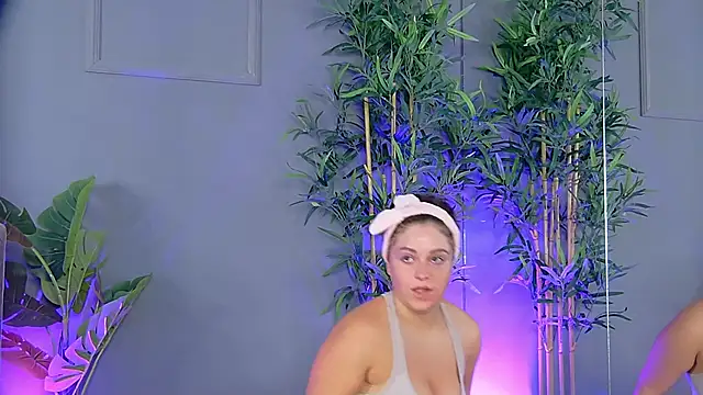 Snapshot of PatriciaSpice chatting on October 2025 04:33:02 AM PatriciaSpice online show from October 2025 04:33:02 AM