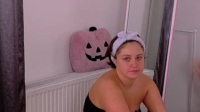 Snapshot of PatriciaSpice chatting on April 2026 04:02:02 AM PatriciaSpice online show from April 2026 04:02:02 AM