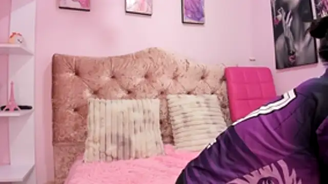 Gletty noa online show from November 2025 08:25:02 PM