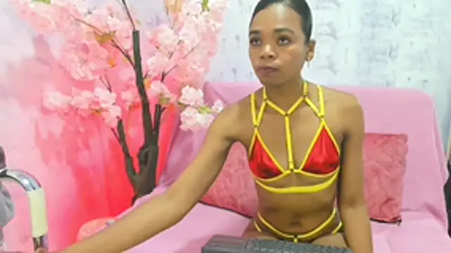 Gletty noa online show from October 2025 03:22:02 PM