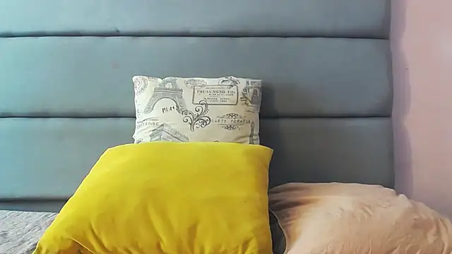 Snapshot of Ireth_7 chatting on March 2025 11:55:01 AM Ireth 7 online show from March 2025 11:55:01 AM