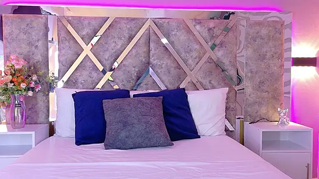 ValeriaOrtega online show from October 2025 11:45:02 AM